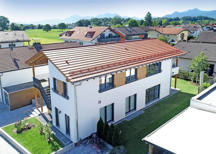 Chalethaus-chiemsee - Luxus 148qm Garten-chaletwohnung Am Chiemsee - Neubau Prien am Chiemsee